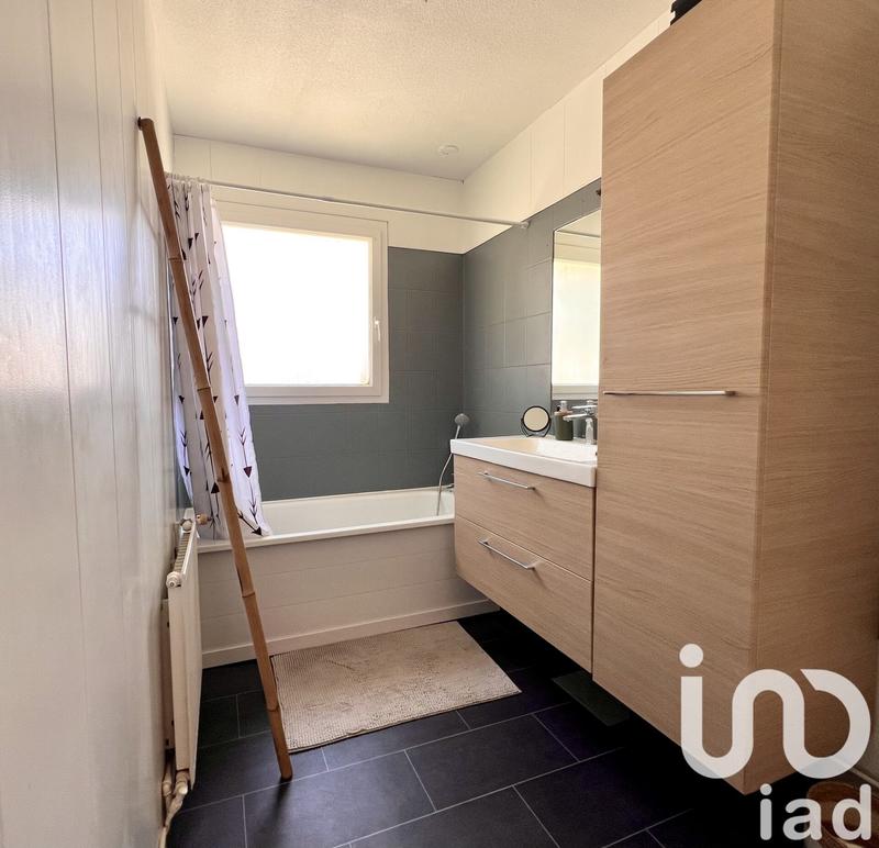 Maison - 84 m² - 4 pièces