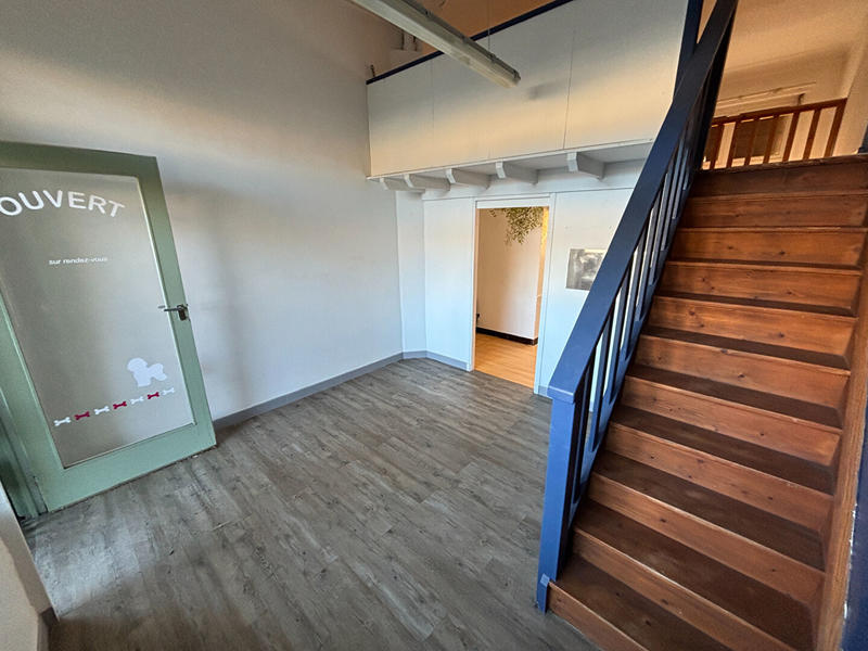 Local commercial - 25 m² - 2 pièces