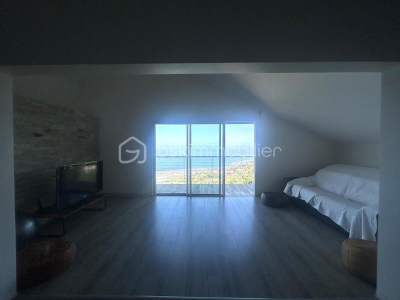 Maison - 163 m² - 6 pièces