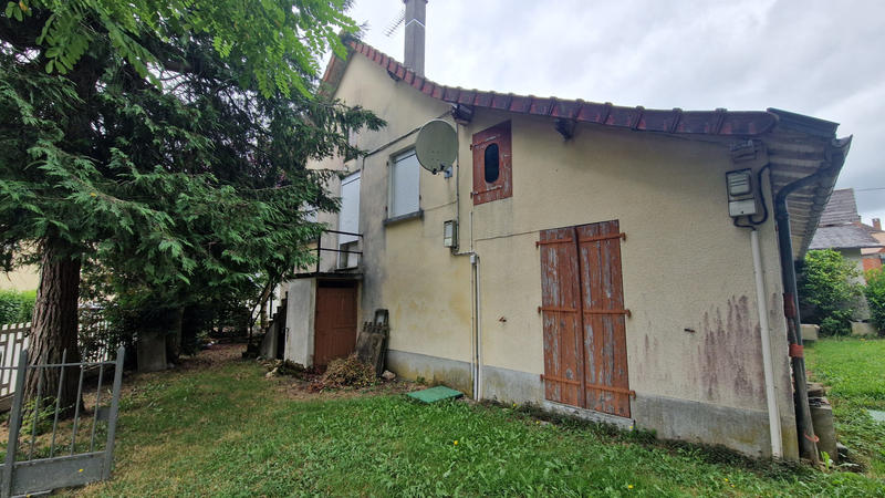 Maison - 90 m² - 4 pièces