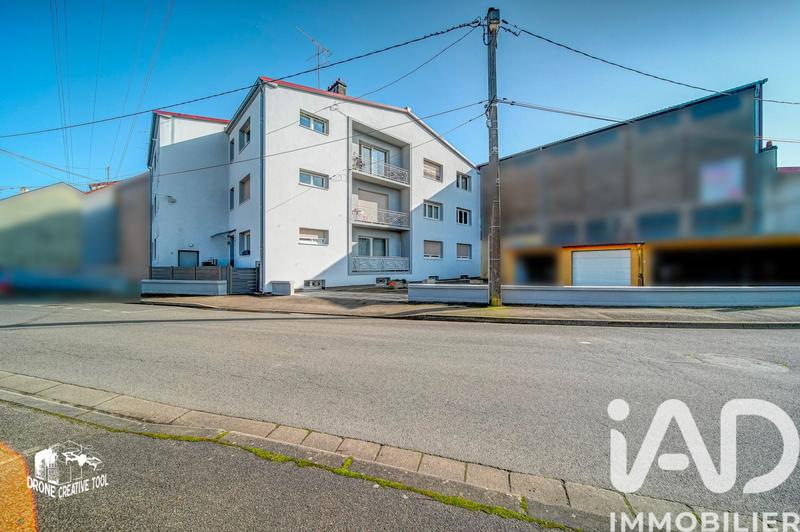 Appartement - 99 m² - 4 pièces