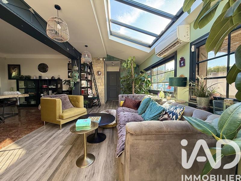 Maison - 212 m² - 7 pièces