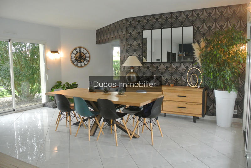 Maison - 166 m² - 5 pièces