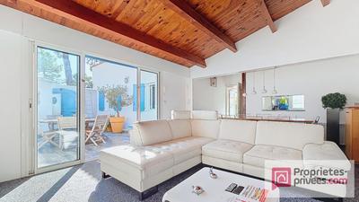 Maison - 80 m² - 5 pièces