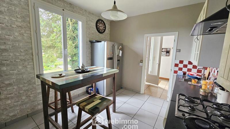 Maison - 140 m² - 6 pièces