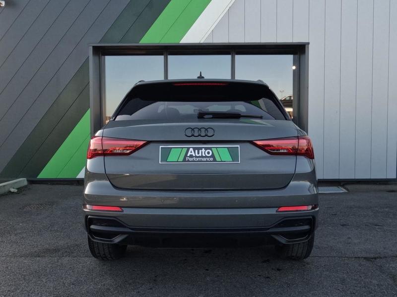 Audi Q3 35 Tdi 150 ch s tronic 7 s line plus
