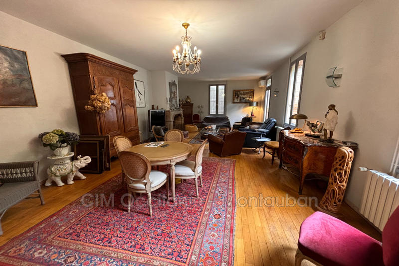 Maison - 200 m² - 4 pièces