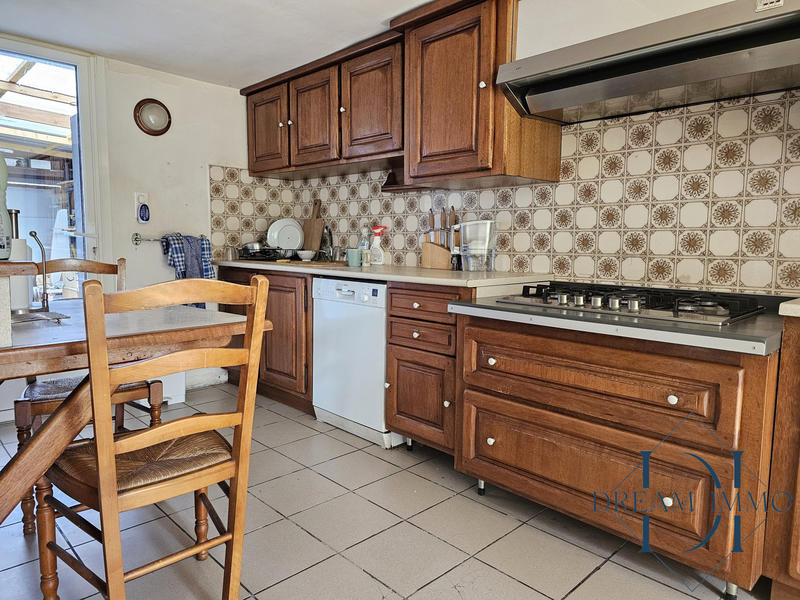 Villa - 319 m² - 14 pièces