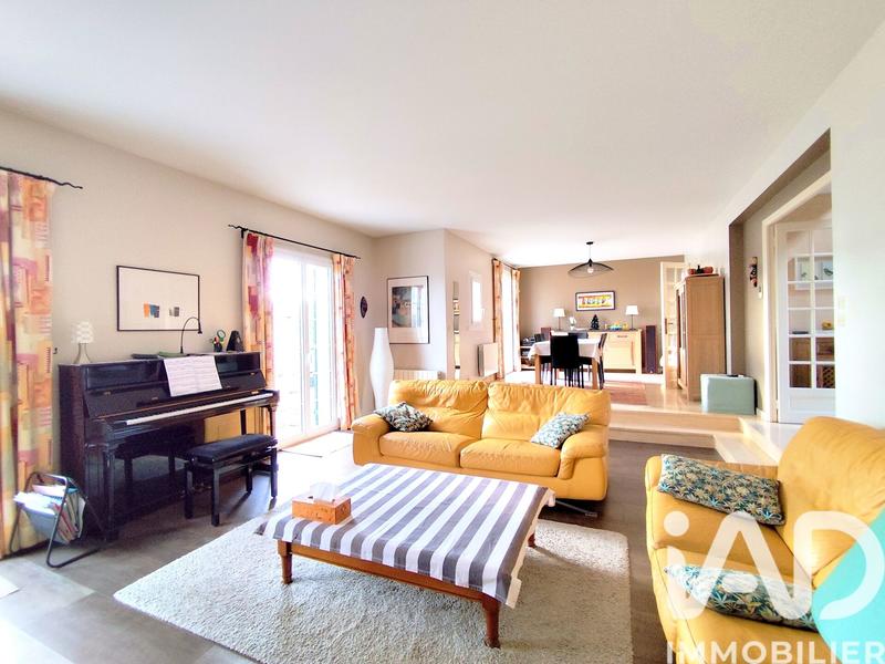 Maison - 160 m² - 6 pièces