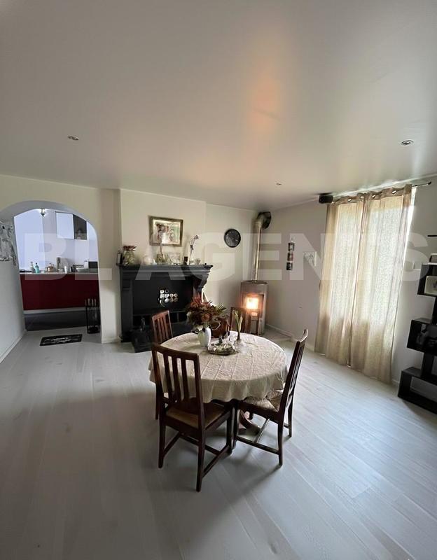 Maison - 172 m² - 7 pièces