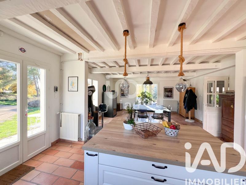Maison - 267 m² - 7 pièces