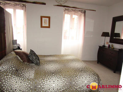 Maison traditionnelle - 126 m² - 6 pièces