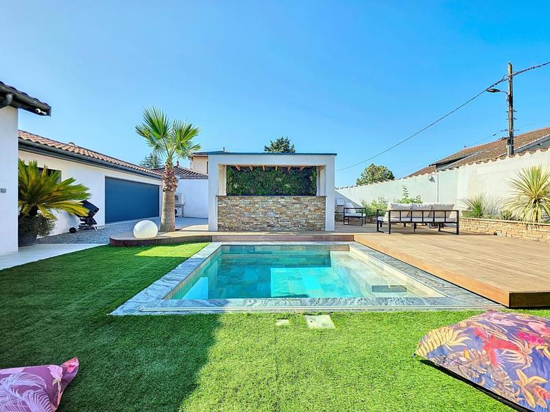 Maison - 153 m² - 5 pièces