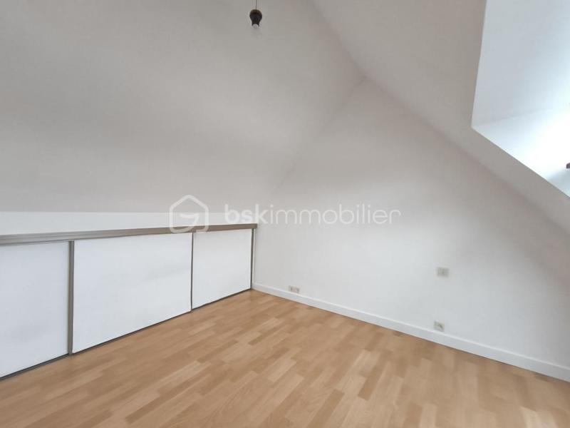 Appartement - 152 m² - 8 pièces