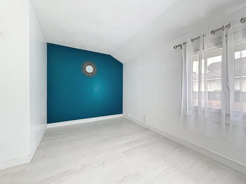 Maison - 85 m² - 5 pièces