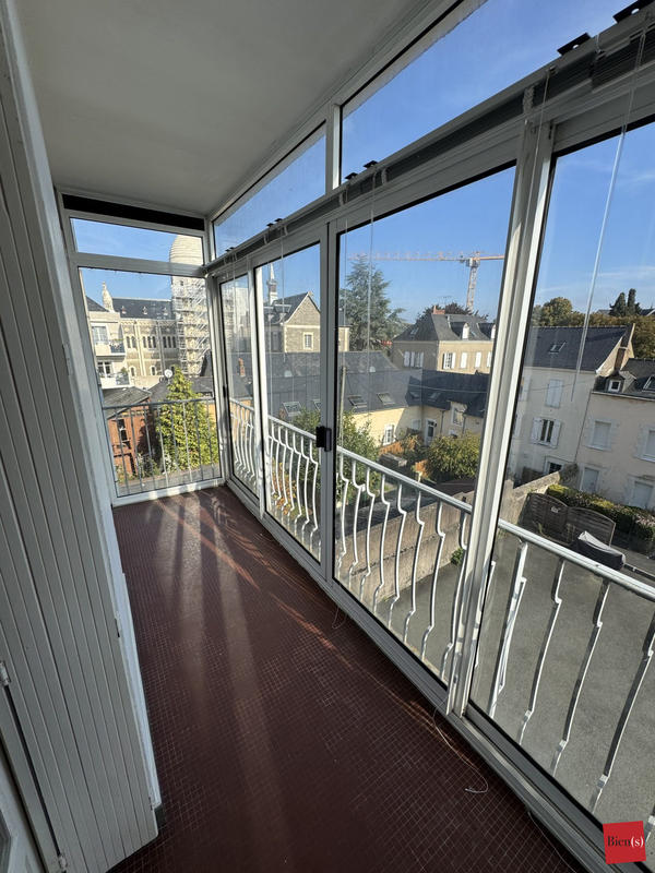 Appartement - 105 m² - 4 pièces