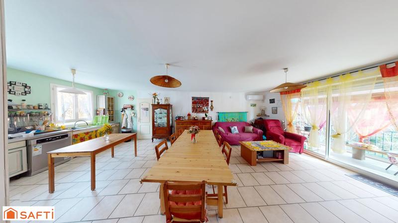 Maison - 90 m² - 4 pièces