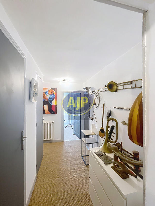 Maison - 123 m² - 5 pièces