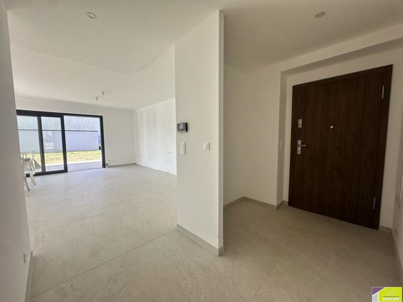 Appartement - 100 m² - 4 pièces