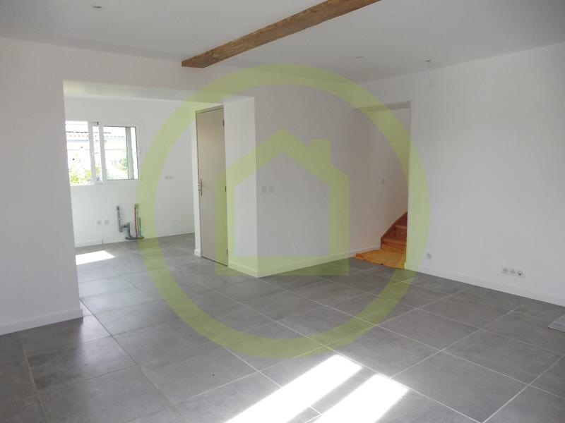 Maison - 215 m² - 9 pièces