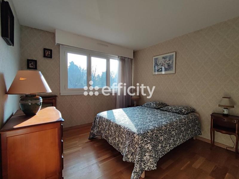 Appartement - 75 m² - 4 pièces