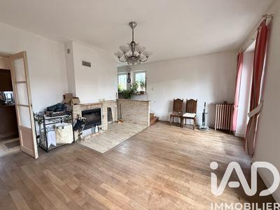 Maison - 159 m² - 6 pièces