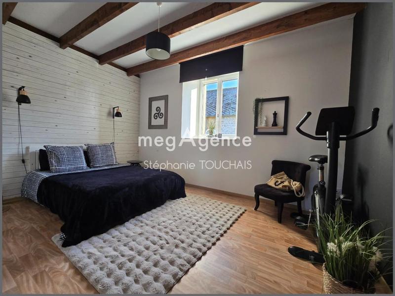 Maison - 155 m² - 7 pièces