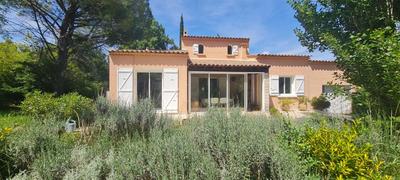 Villa - 154 m² - 6 pièces