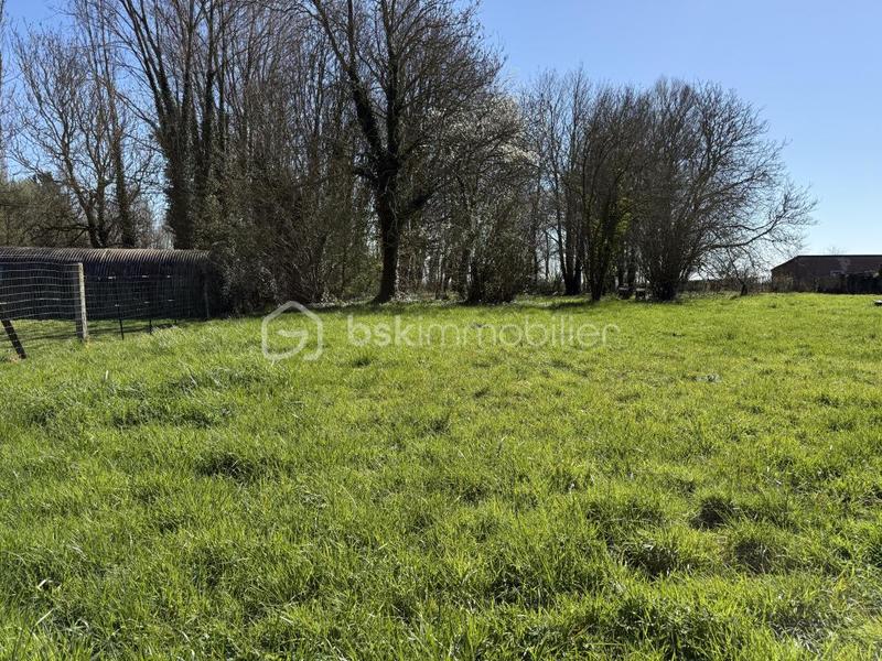 Terrain constructible - 581 m²