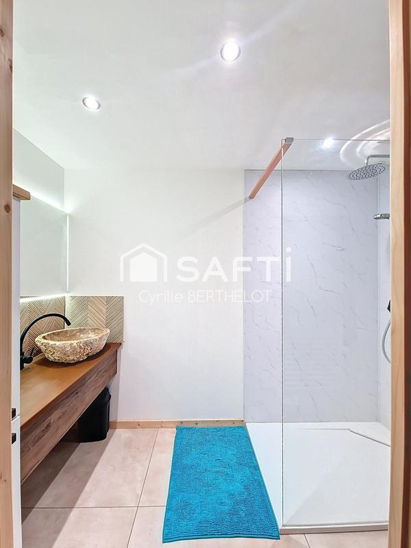 Châlet - 288 m² - 7 pièces