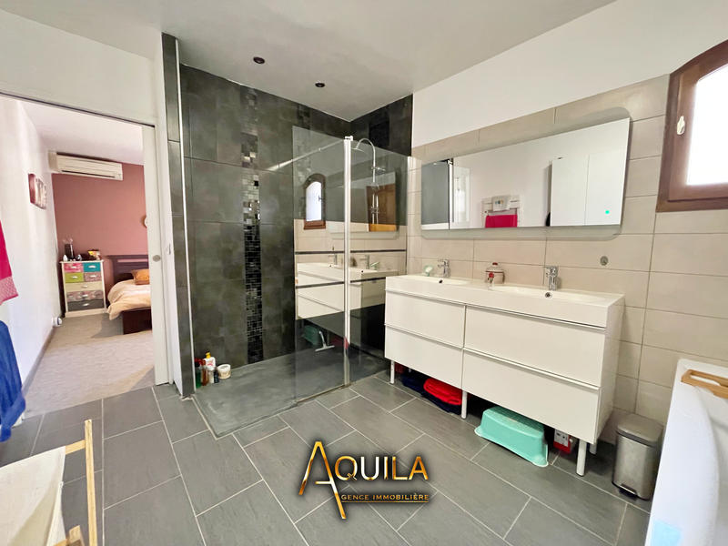 Villa - 117 m² - 5 pièces