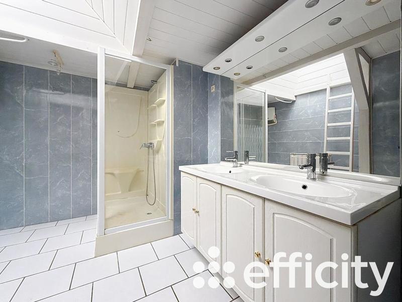 Maison - 150 m² - 5 pièces