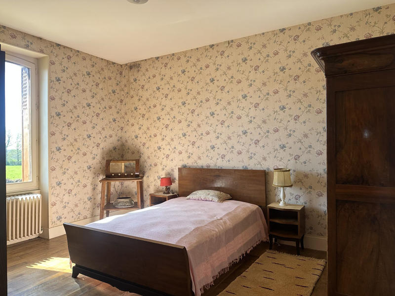 Maison - 160 m² - 8 pièces