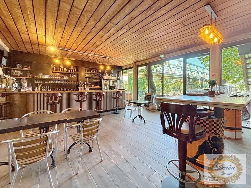 Local commercial - 180 m²