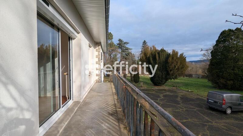 Maison - 145 m² - 7 pièces