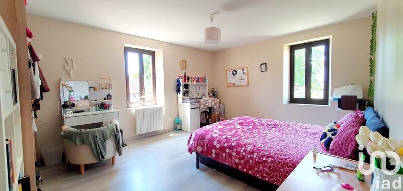 Maison - 196 m² - 7 pièces