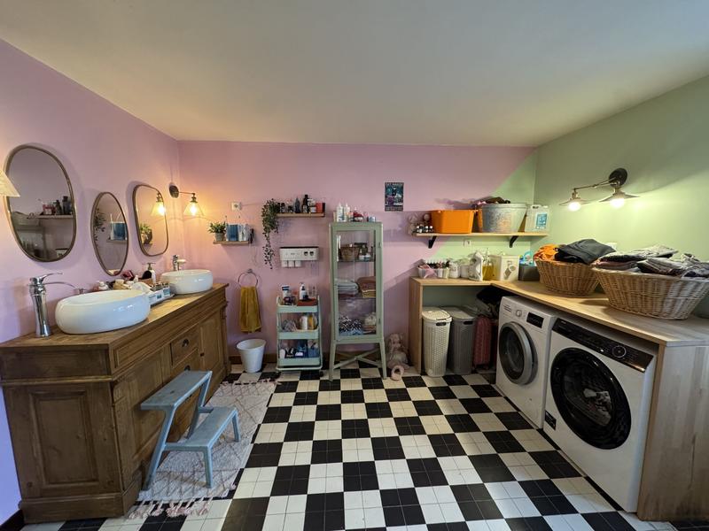 Maison ancienne - 295 m² - 8 pièces