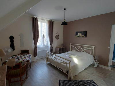 Maison - 307 m² - 11 pièces