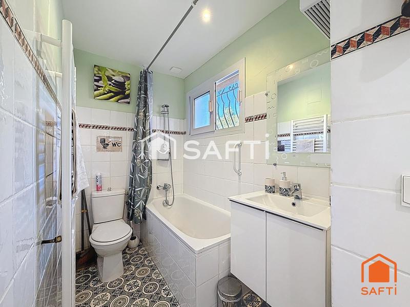 Villa - 160 m² - 8 pièces