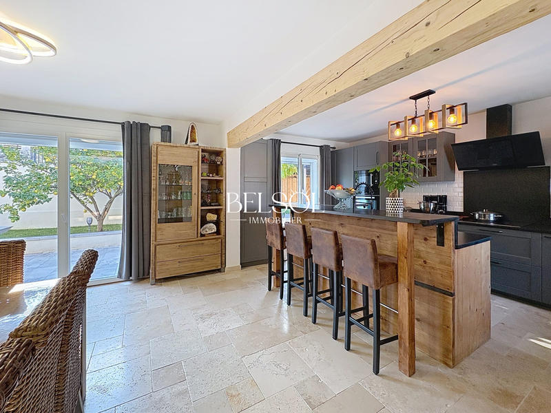 Maison - 127 m² - 5 pièces