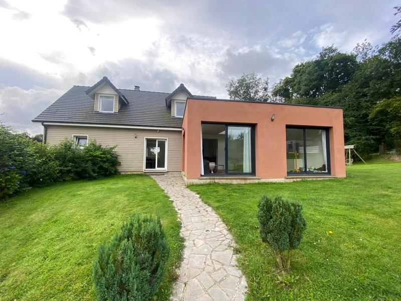 Maison - 149 m² - 7 pièces