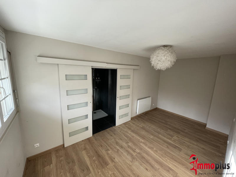 Maison - 196 m² - 7 pièces