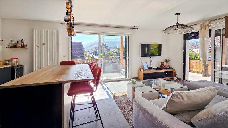 Appartement - 65 m² - 3 pièces