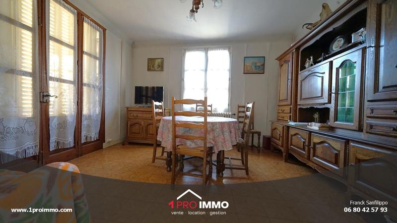 Maison - 105 m² - 6 pièces