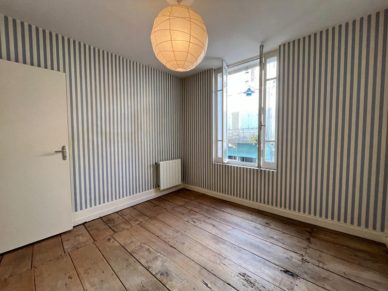 Maison - 110 m² - 6 pièces