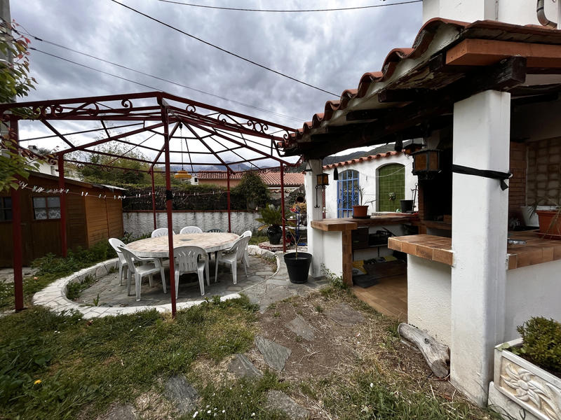 Maison - 251 m² - 10 pièces