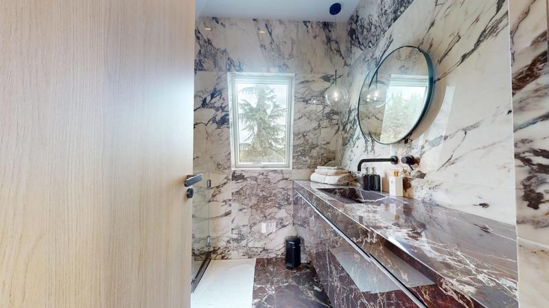 Villa - 200 m² - 7 pièces