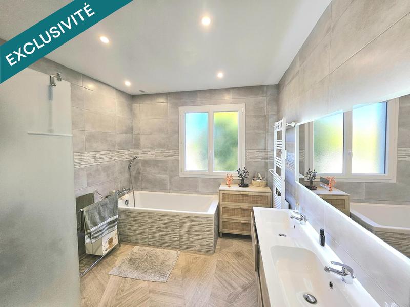 Maison - 120 m² - 5 pièces