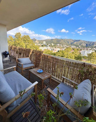 Appartement - 80 m² - 3 pièces