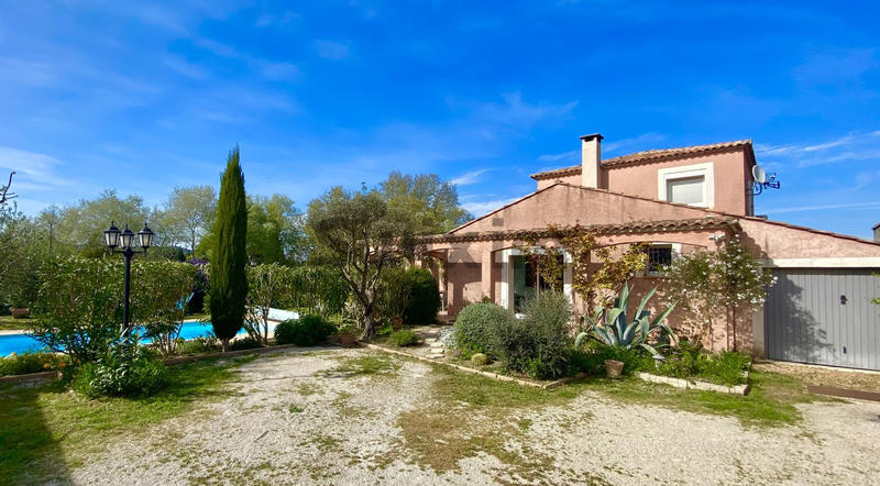 Villa - 158 m² - 4 pièces